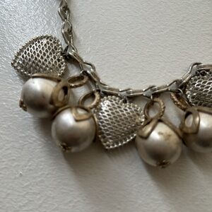 Statement necklace